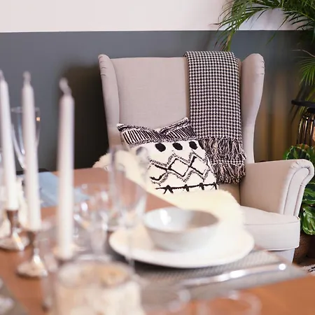 8 Rue Fleuriau Avec Cour Privative